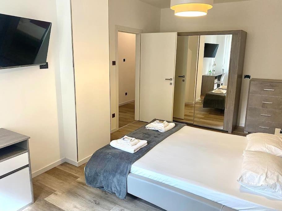 10Min From Center, 3 Bedroom Apartment With Balcony Тренто Экстерьер фото